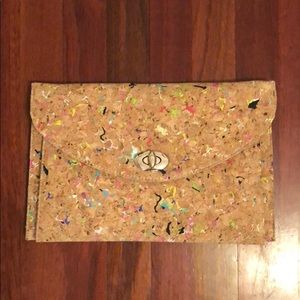 Cork look clutch